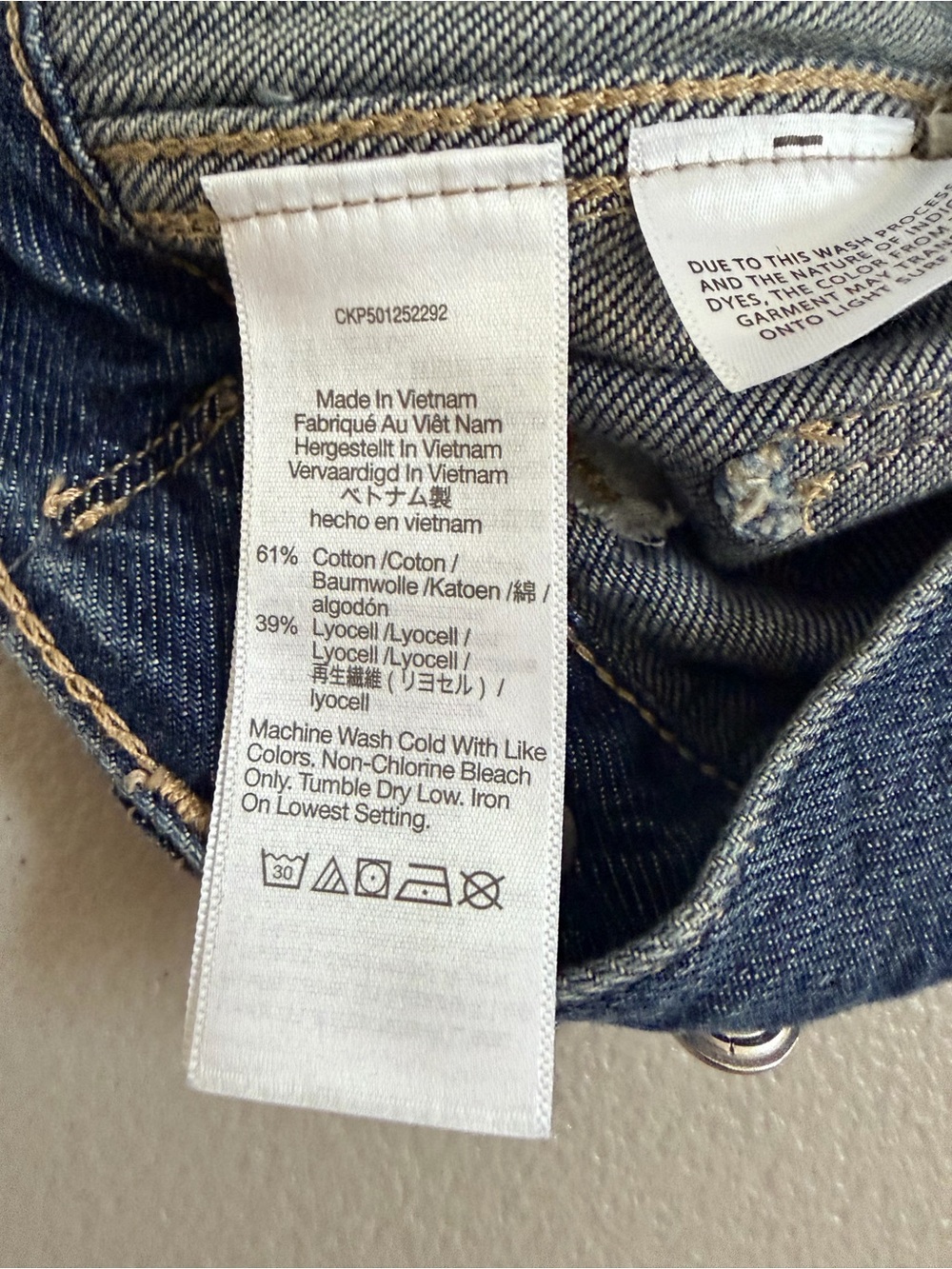 Madewell Low Slung Baggy Jeans in Airy Denim NWT Size 25 Wide Leg Full Length - Picture 9 of 10